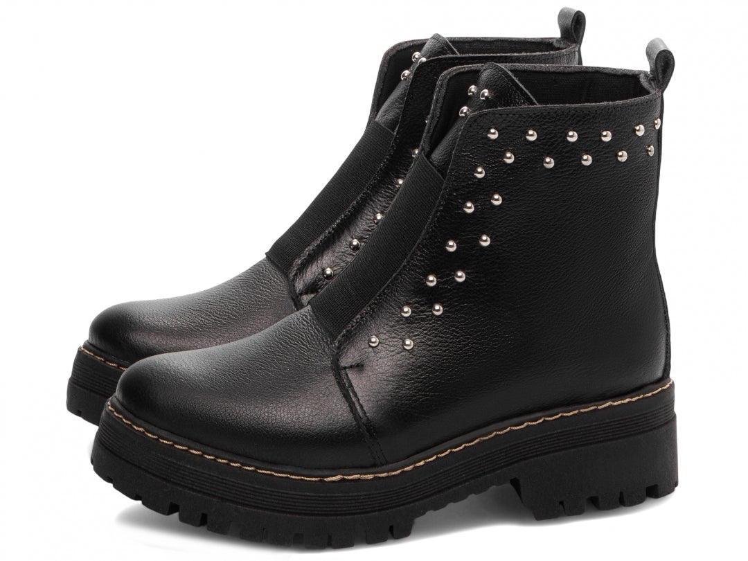 BOTA PRETA ANTONELLA COM ELASTICO E APLIQUES PRATA- COURO LEGITIMO