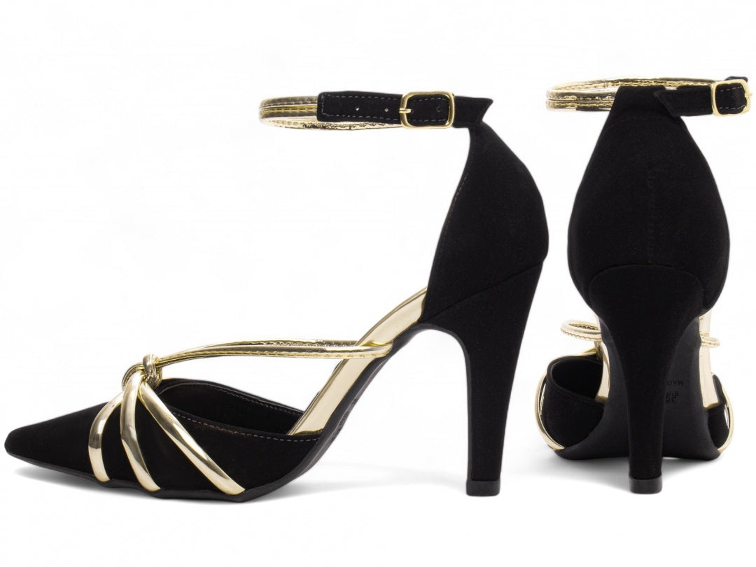 Elegância que Te Leva Além: Descubra o Scarpin Taila que Encanta no Preto