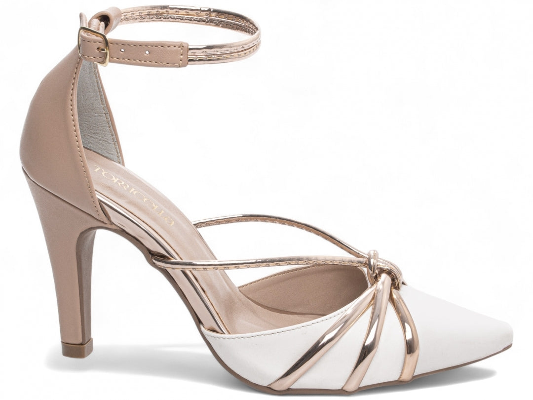 Elegância que Te Leva Além: Descubra o Scarpin Taila que Encanta no Branco