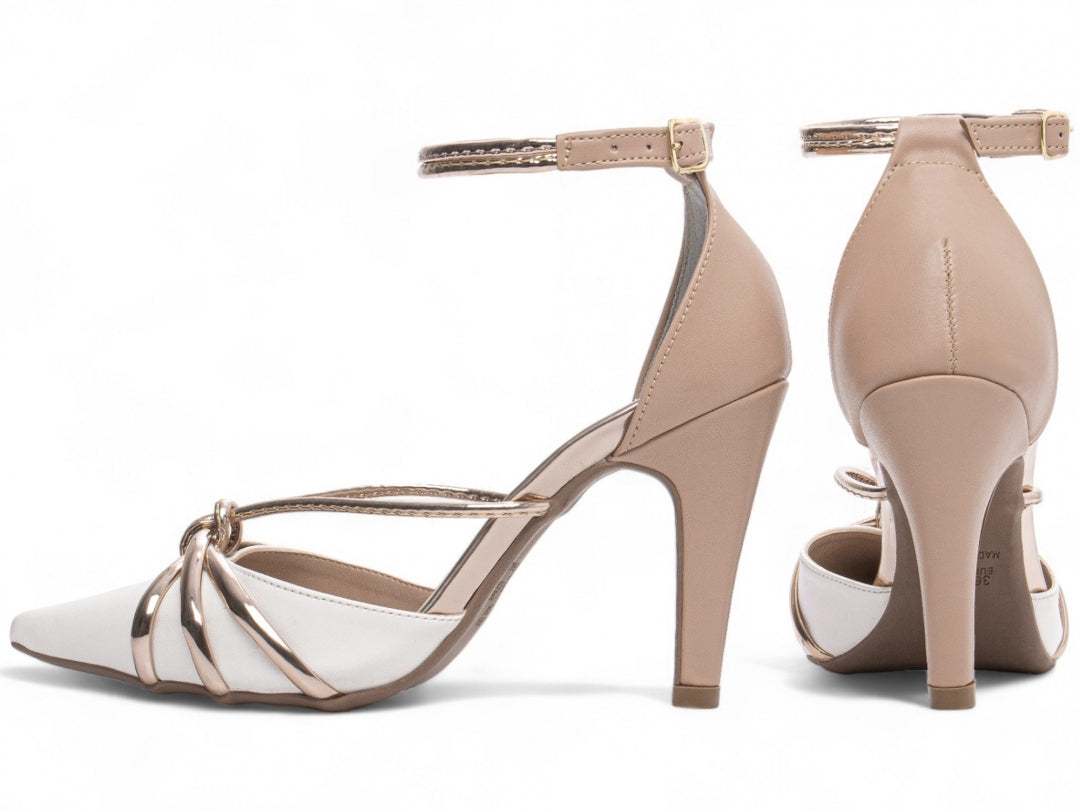 Elegância que Te Leva Além: Descubra o Scarpin Taila que Encanta no Branco