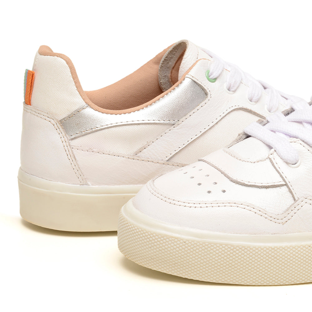 Tênis Casual em Couro Legítimo