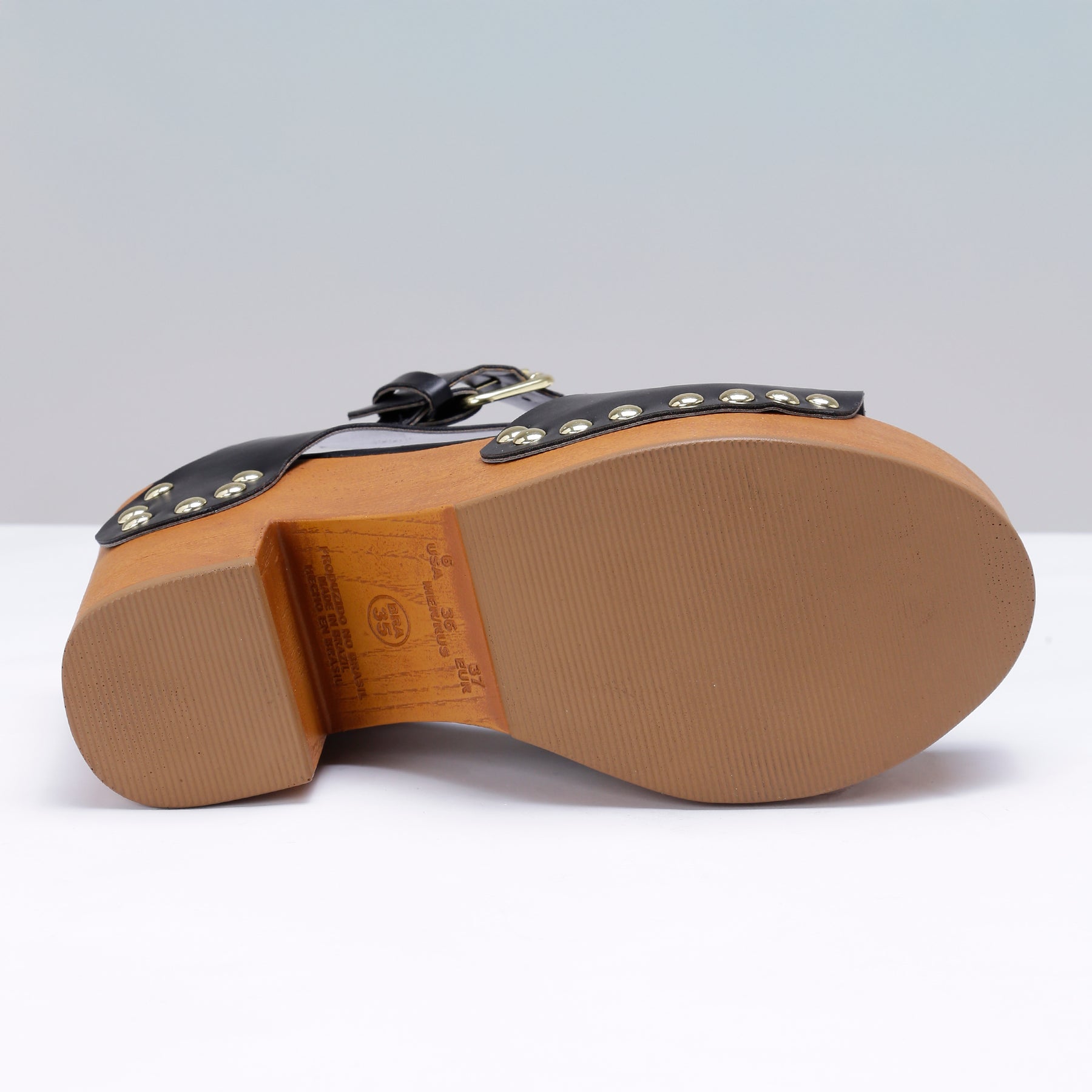 Sandália Anabela Tamanco