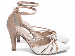 Elegância que Te Leva Além: Descubra o Scarpin Taila que Encanta no Branco